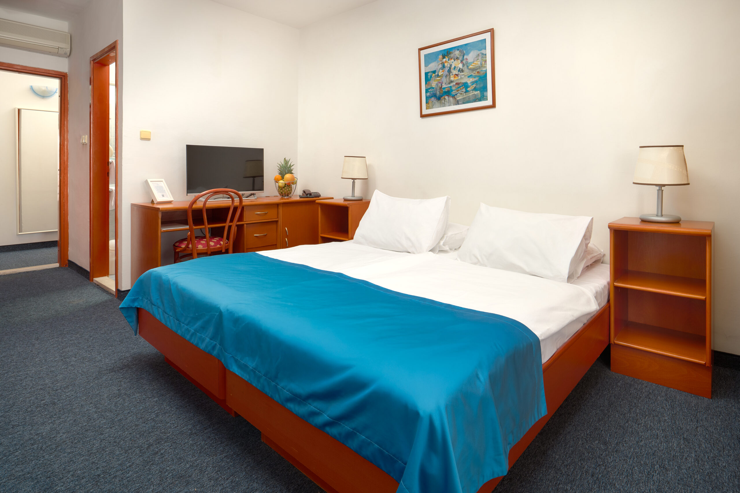 Comfort Family 2+2 mountain view second room