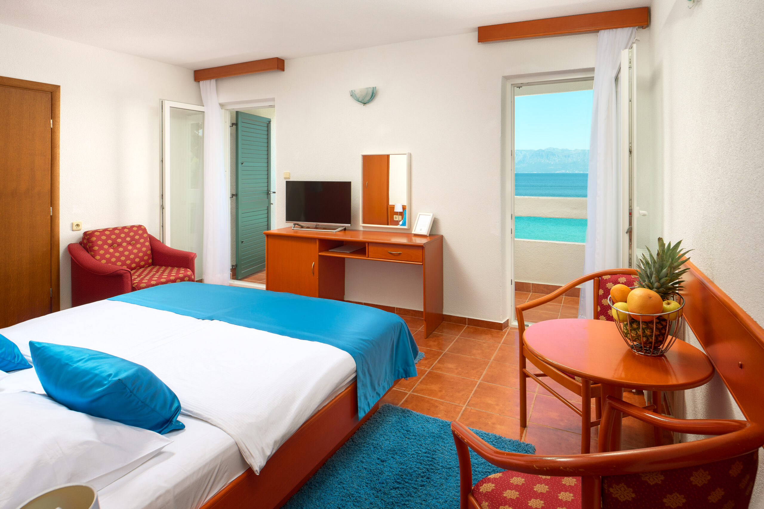 Premier bedroom2